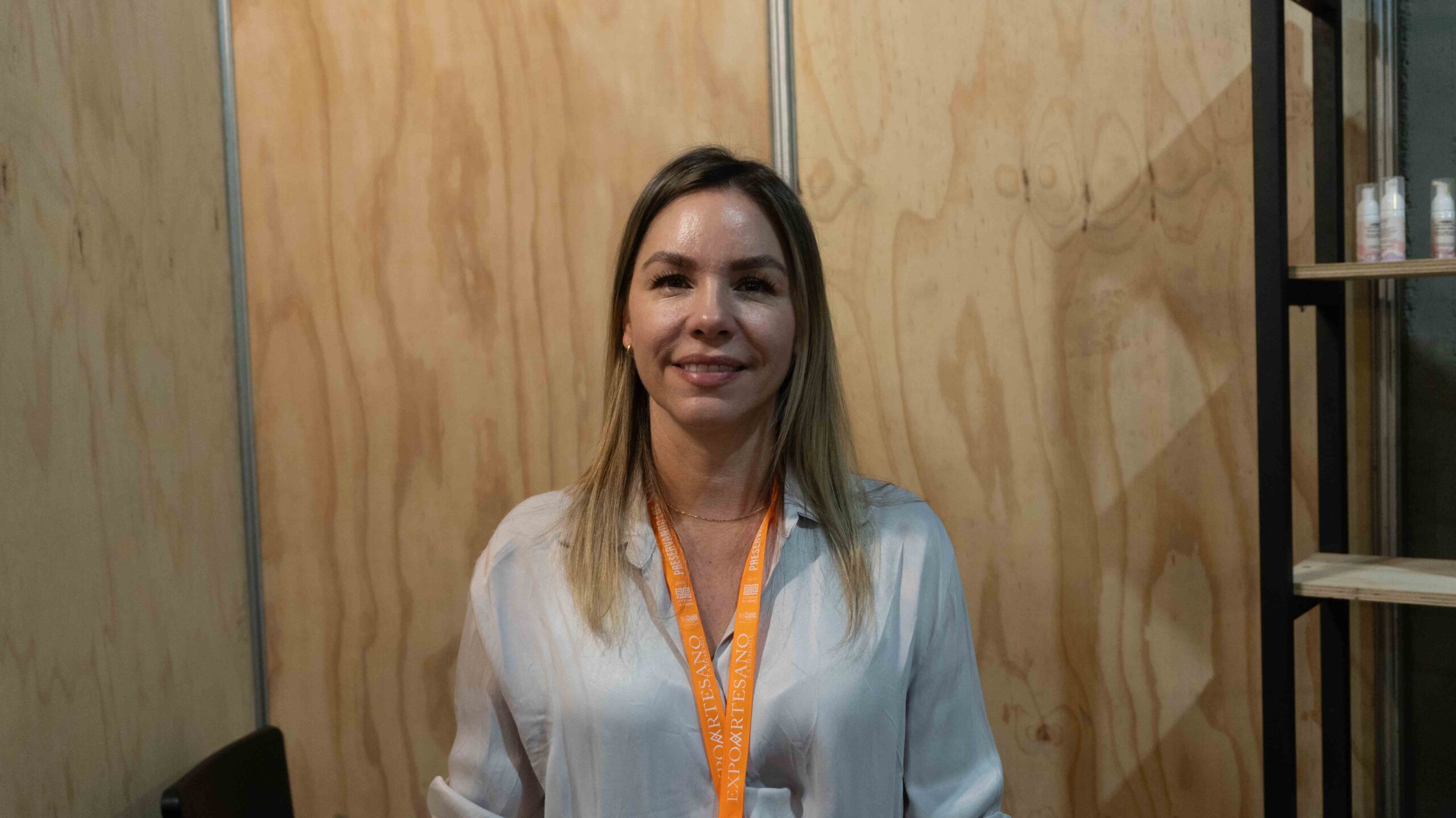 LINA MARÍA RESTREPO